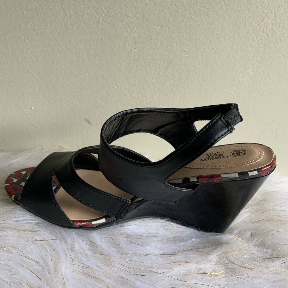 Cushion Walk by Avon black strappy wedge shoes - Picture 6 of 9
